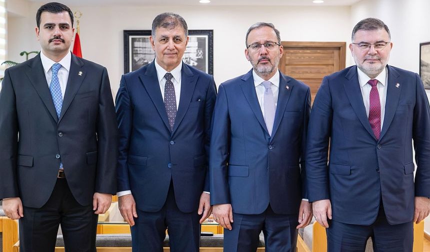 Ak Parti'den İzmir Büyükşehir'e tam destek