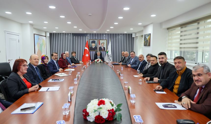 Artvin'de Vali Ergün başkanlığında İl İstihdam ve Mesleki Eğitim Kurulu toplantısı yapıldı