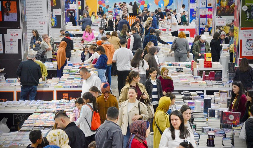 Giresun Kitap Fuarı Büyük ilgi görüyor