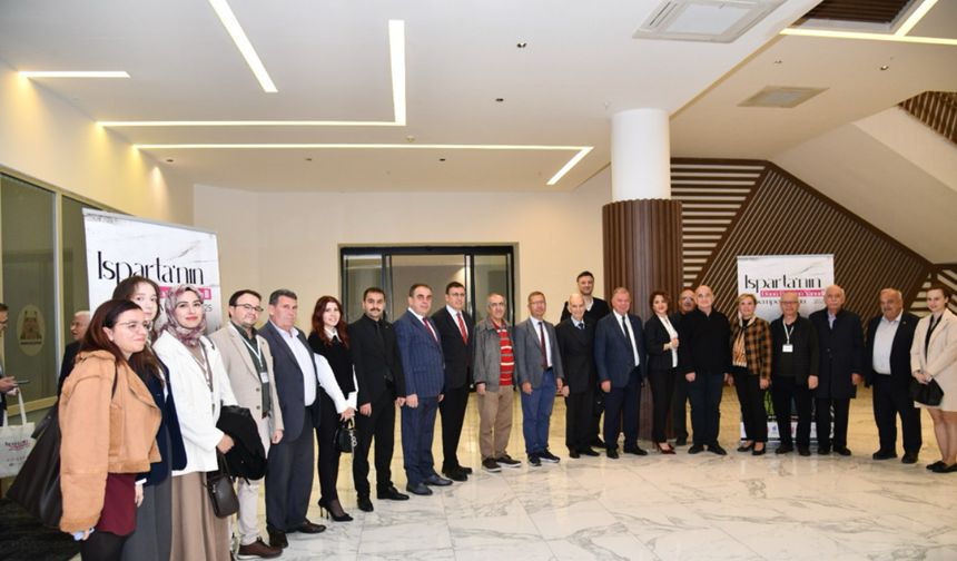 Isparta'nın dünü, bugünü, yarını sempozyumu tamamlandı