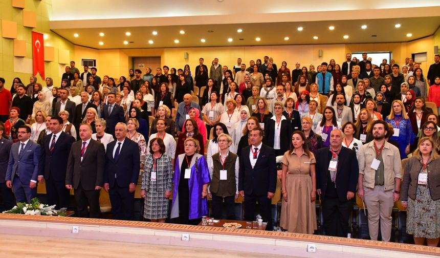 Akdeniz Üniversitesi’nden kültür ve sanat ödülü