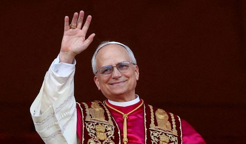 Papa 14. Leo, Türkiye ziyaretini tamamlayarak ülkeden ayrıldı