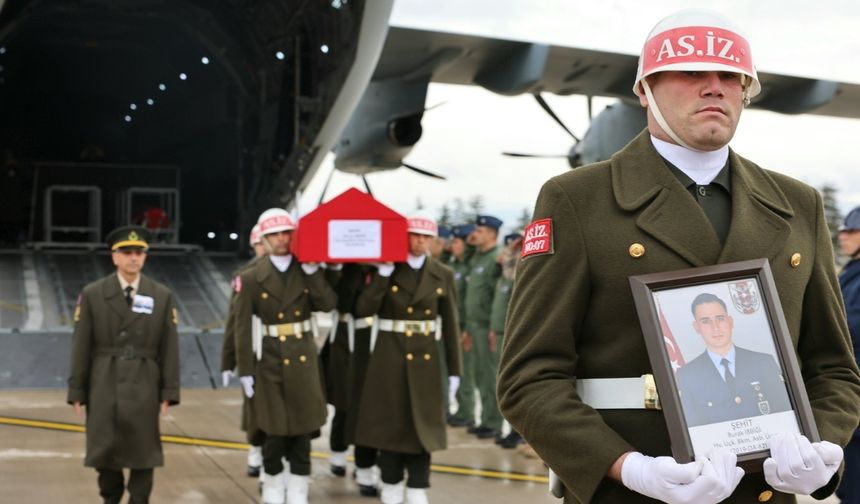 Şehitlerimiz Merzifon Havalimanında düzenlenen törenle karşılandı