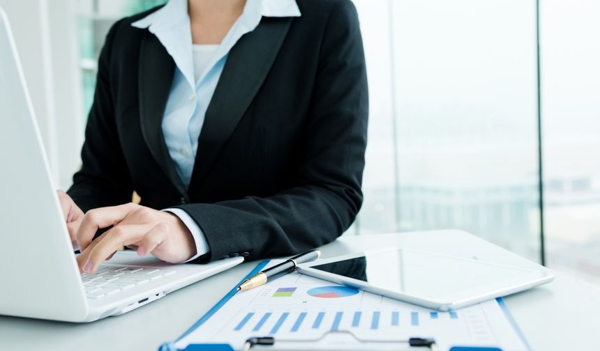 Sigortalı genç kadın sayısı 1 yılda 70 bin arttı