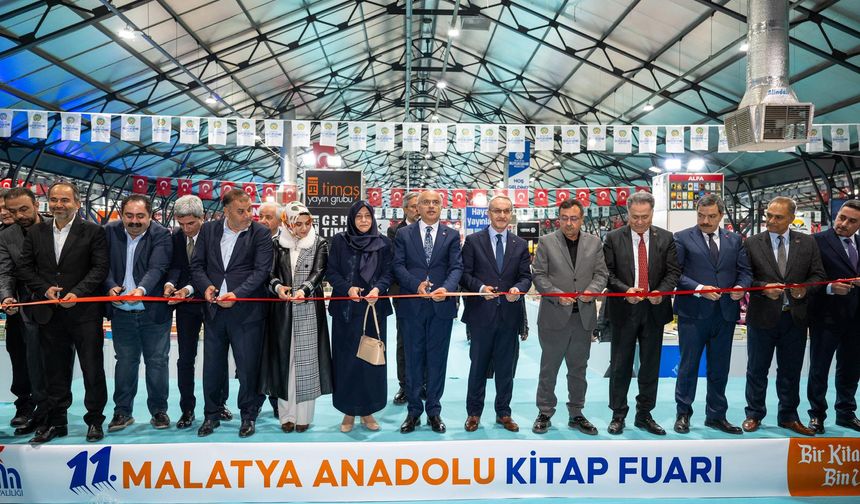 11. Malatya Anadolu Kitap ve Kültür Fuarı kitapseverlere kapılarını açtı