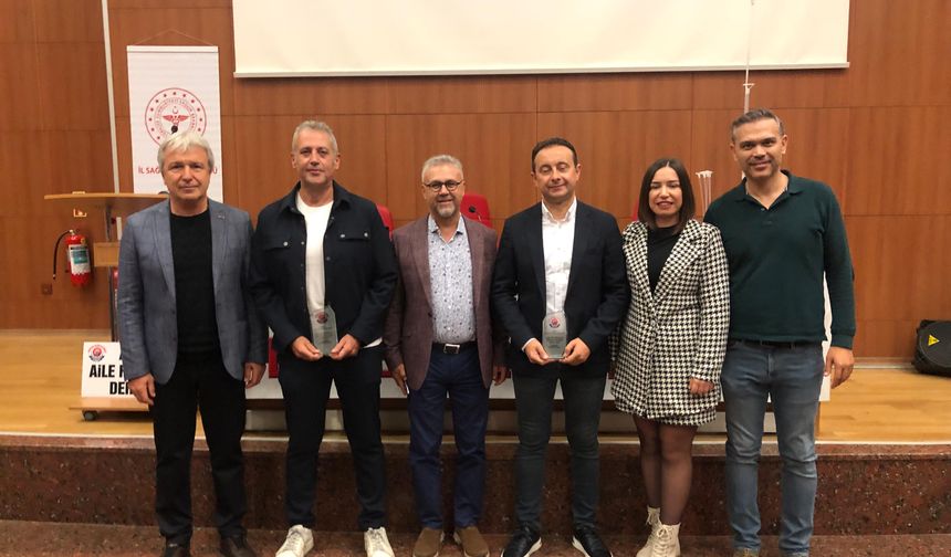 AHDEF Başkanı Dr. Balbay Aydın’daki ‘Anjiyo’ konferansa katıldı