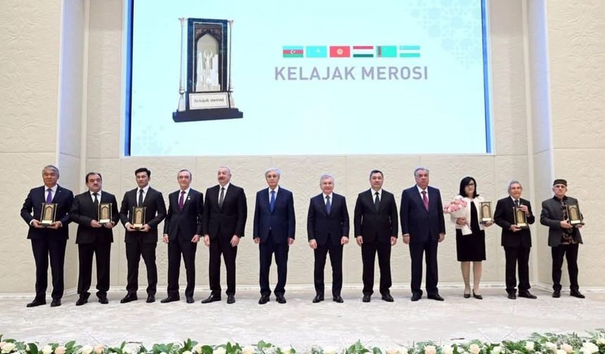 Özbekistan’da ilk “Kelajak Merosi” ödülleri sahiplerini buldu: Sultan Raev’e Edebiyat Ödülü