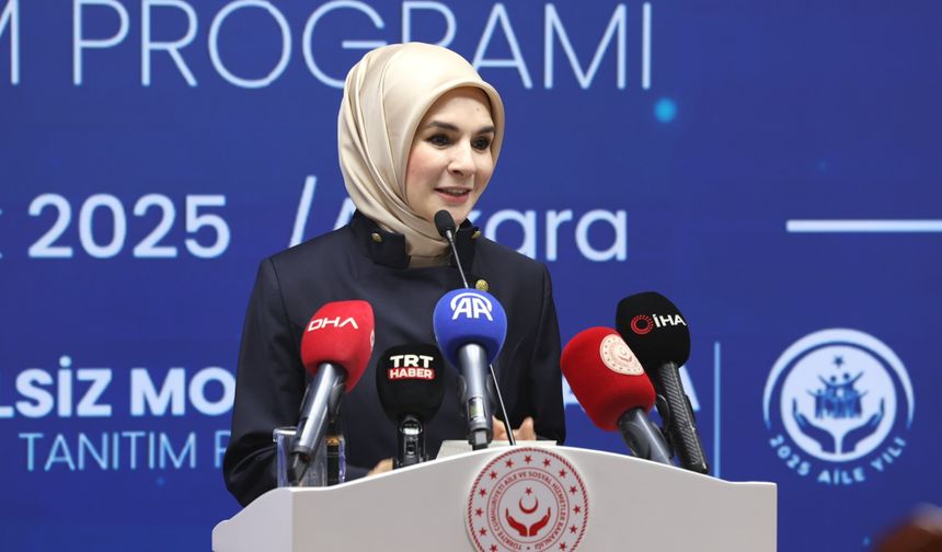 3 Aralık Dünya Engelliler Gününde 'Engelsiz Mobil Uygulama' programı hayata geçti