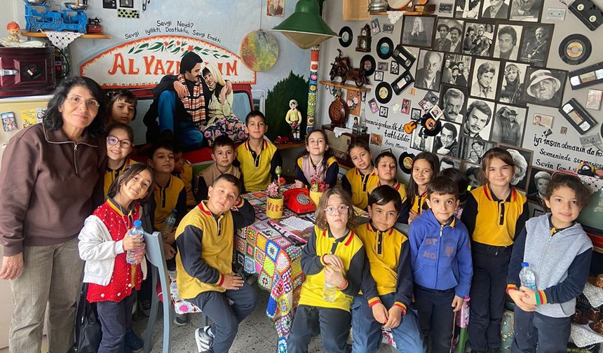 Gülbirlik'li öğrenciler geri dönüşümü yerinde öğrendi