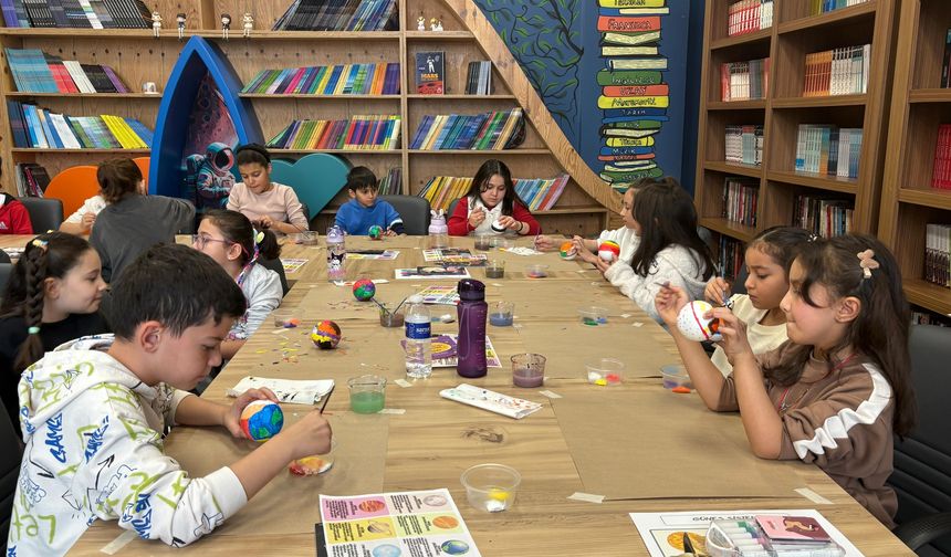 Bilim Merkezi’nde öğrencilerle keşif yolculuğu