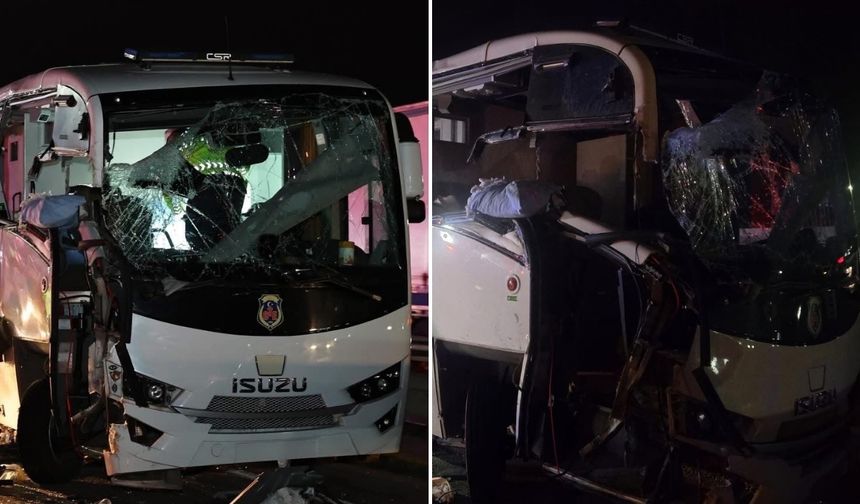 Amasya’da cezaevi nakil aracı kaza yaptı: 23 Yaralı