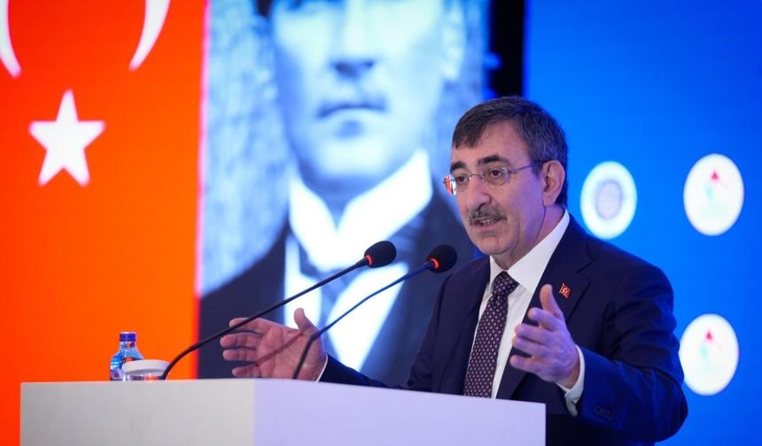 Cevdet Yılmaz: Türkiye süreçleri şekillendiren bir aktör konumunda