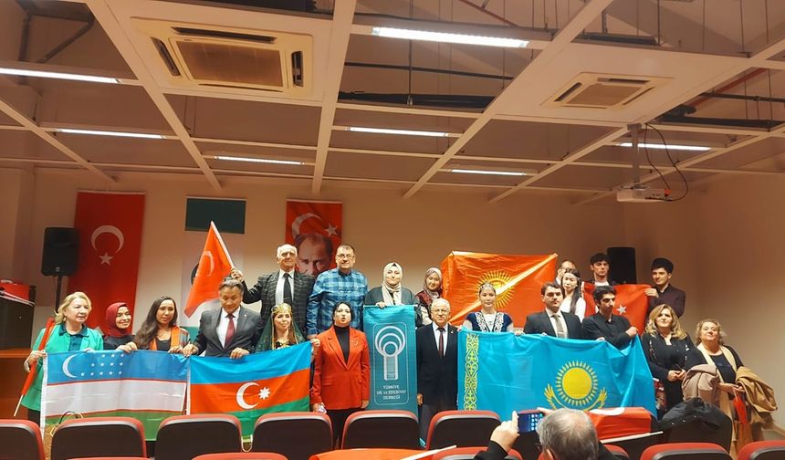 Bursa’da Türk Dili Seferberliği: "Dilimizi Korumak Namus Borcumuzdur!"