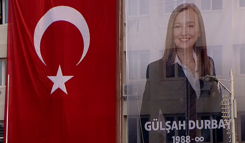 Şehzadeler Belediye Başkanı Gülşah Durbay’a gözyaşlarıyla veda
