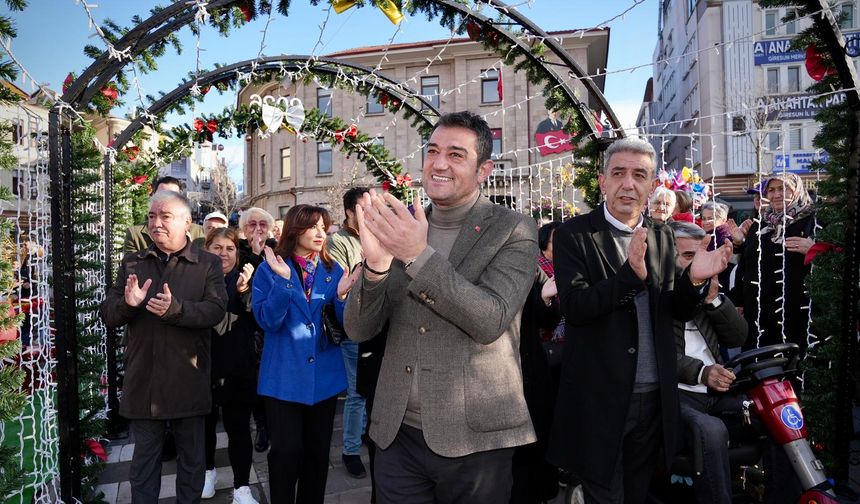 Giresun Belediyesi Yılbaşı Çarşısı açıldı