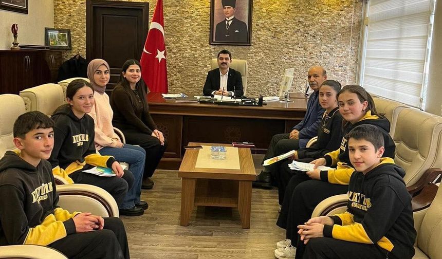 Kaymakam Tutal’dan "Tertemiz Yarınlar" elçilerine tam not