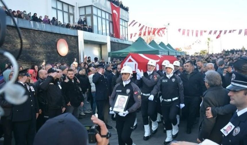 Düzceli Şehit Polis “Turgut Külünk” Akçakoca’da hüzünle uğurlandı