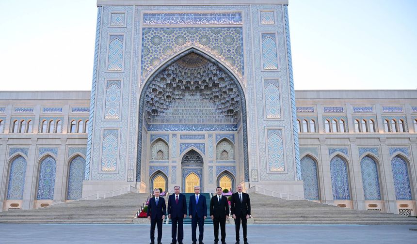 Yeni Özbekistan’ın yükselen ufku: Mirziyoyev dönemi ve Üçüncü Rönesans