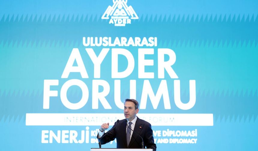 Bakan Bayraktar, Ayder Forumunda müjdeyi verdi