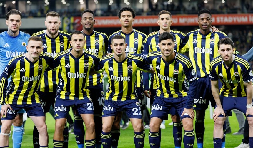 Fenerbahçe, Süper Kupa’da final biletini aldı