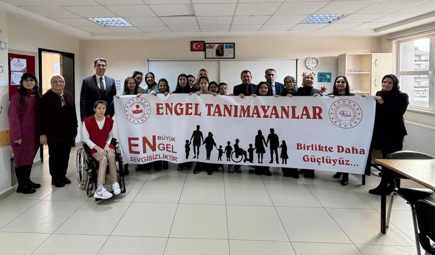 Bucak’ta “engel tanımayanlar” projesine destek