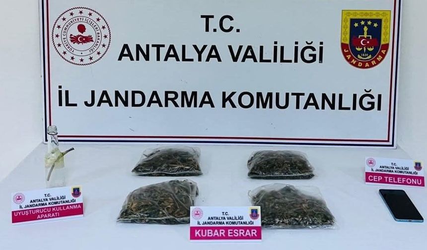 Serik’te uyuşturucu operasyonu: 1 kilo 165 gram esrar ele geçirildi