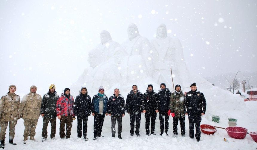 Kars Valisi Ziya Polat, ​Kardan Heykeller çalışmalarını yerinde inceledi