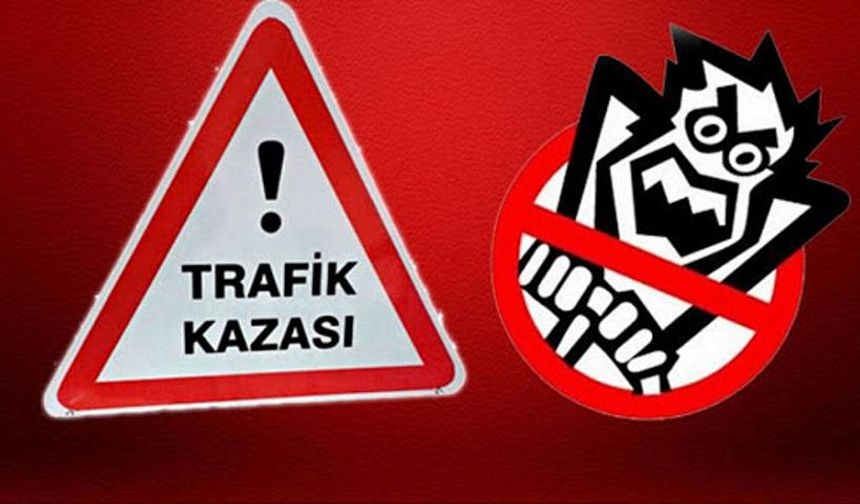 Sarıkamış'ta kaza: Yolcu otobüsü kamyona çarptı, 9 yaralı!