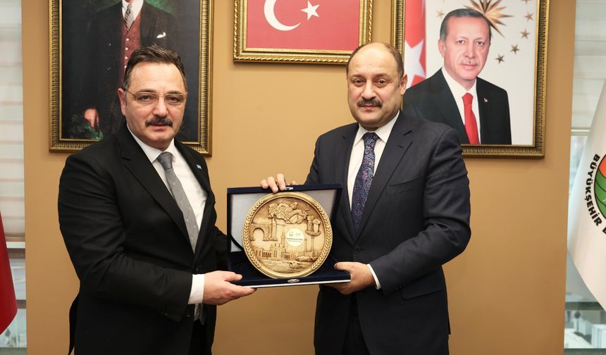 Başkan Gülpınar, TİMBİR heyetini ağırladı