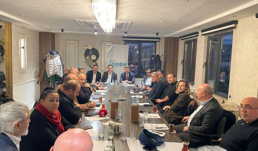 Basın İlan Kurumu Genel Müdürü Çay, TİMBİR Yönetim Kurulu Toplantısının onur konuğu oldu