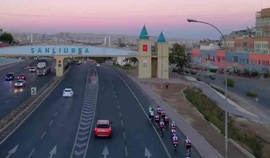 Manisa'dan Şanlıurfa'ya pedal çevirdiler