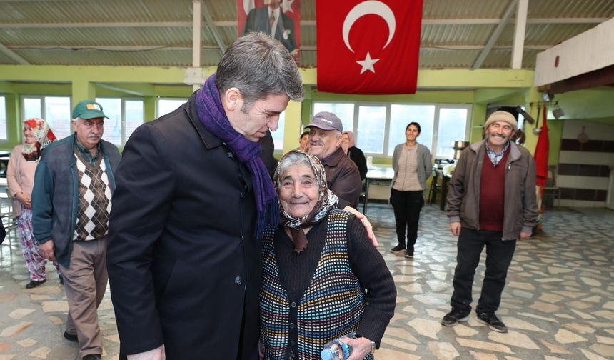 Vali Önder Bakan, Yassıçal'da köy halkıyla buluştu