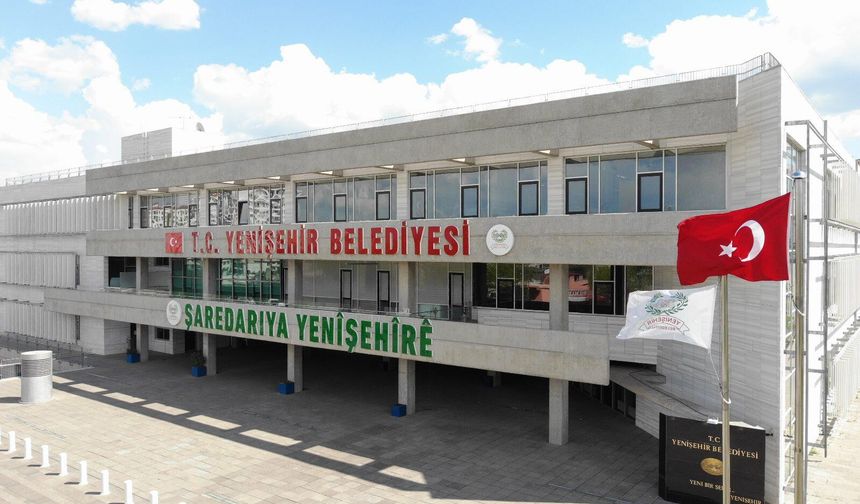 Diyarbakır Yenişehir Belediyesi 49 personeli işten çıkardı