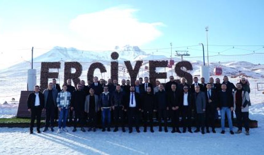 2. Lig ve 3. Lig Kulüp Başkanları Kayseri'de Bir Araya Geldi